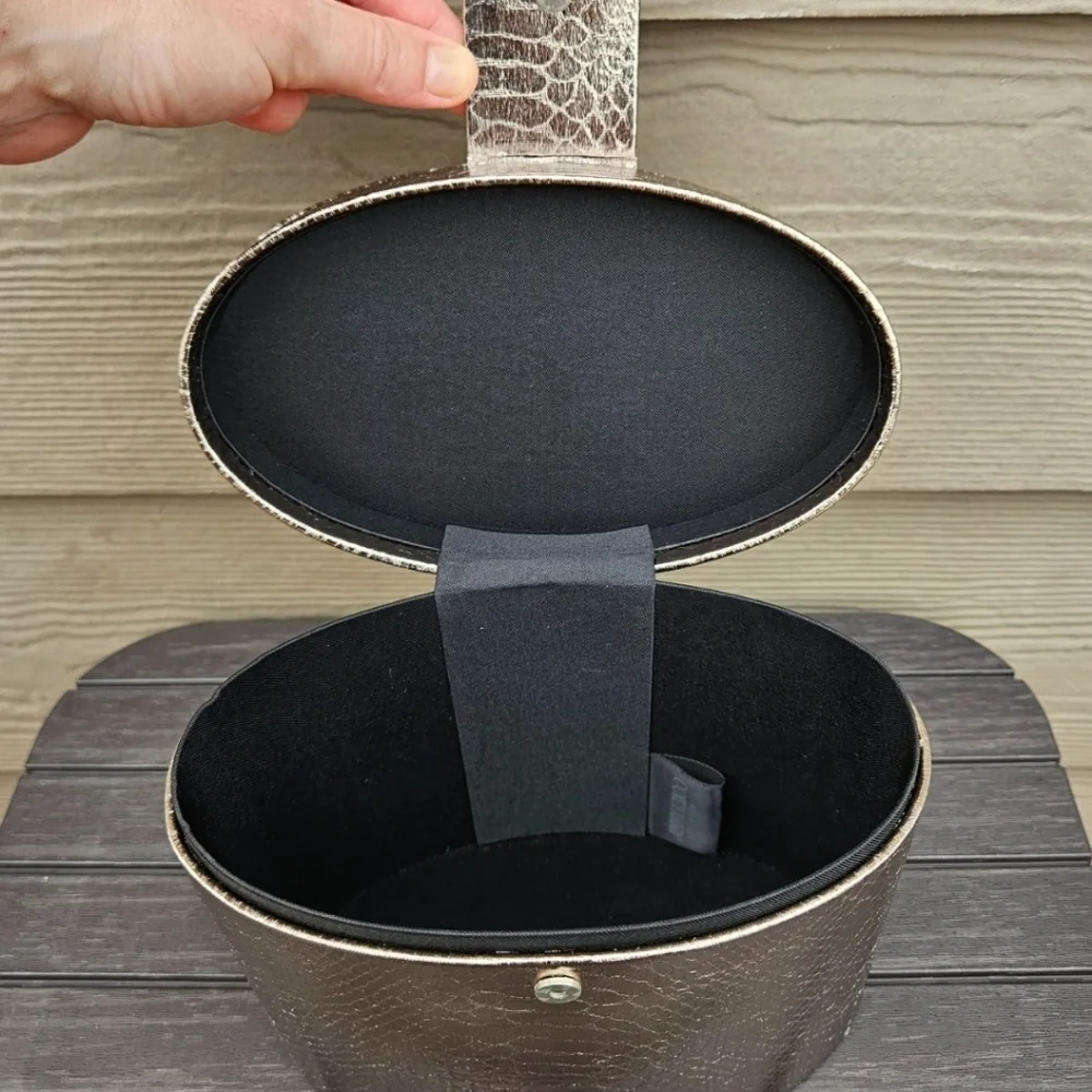 Jimmy Choo Metallic Bronze Snakeskin Cosmetics Vanity Case Lined and Felt Bottom